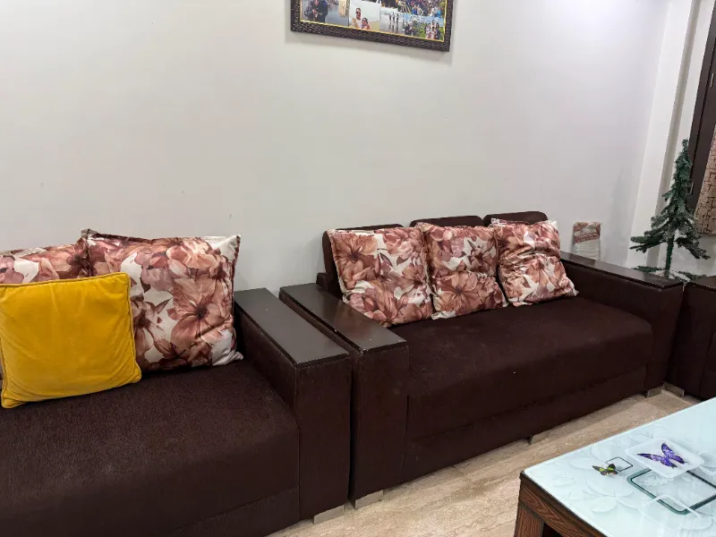 Buy And Sell Furniture & Household Items