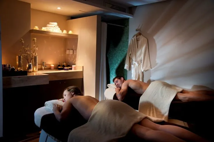 Relaxing Spa Therapy In Della Spa Chandrapur 8422019074