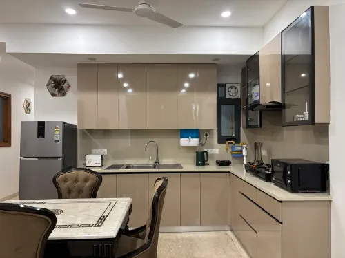 Professional Home Services for a Clean and Comfortable Home photo 3
