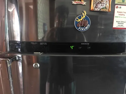 EXCELLENT CONDITION LG 360L FRIDGE