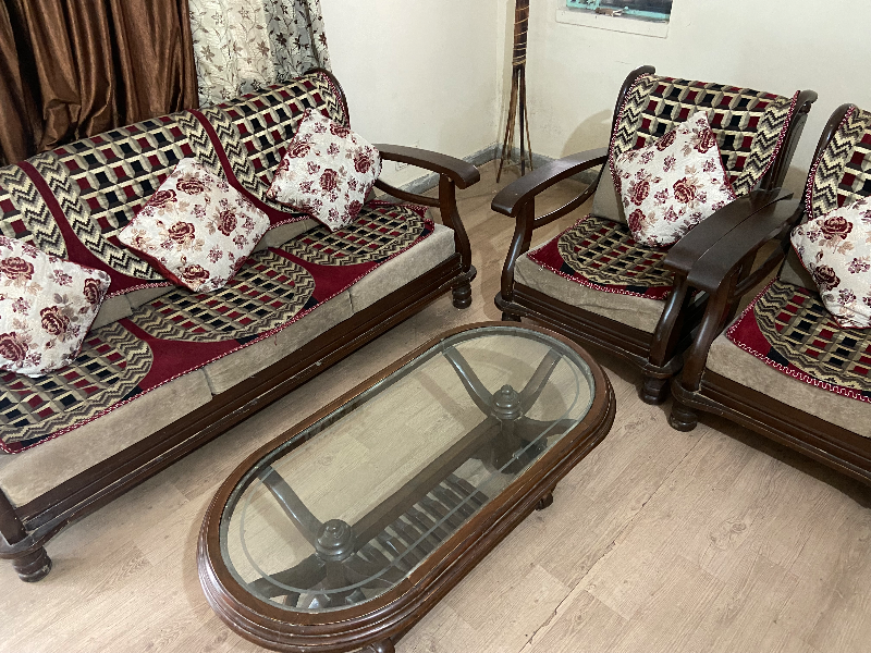 Buy And Sell Furniture & Household Items