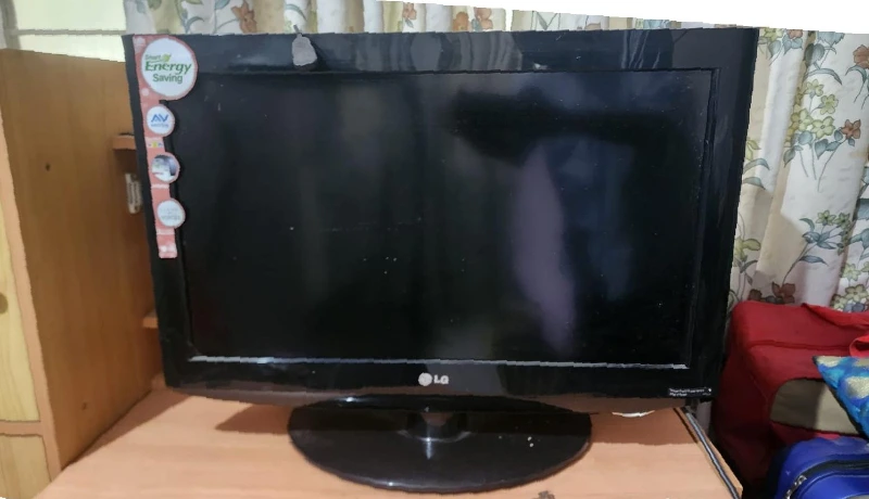 LG 26 inch LED TV with remote - Electronics & Appliances for sale in Pune, Maharashtra