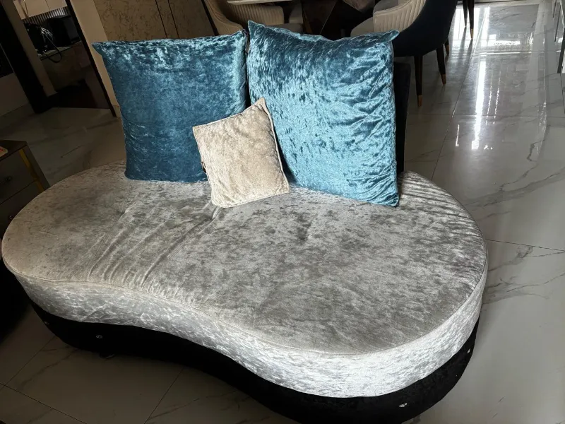 SOFA - 9 SEATER