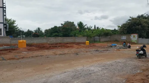 Commercial complex for sale
