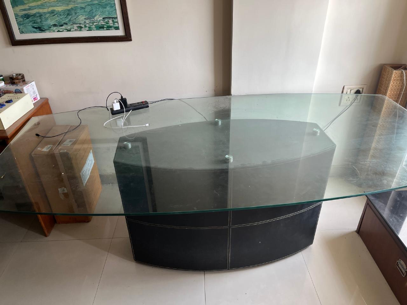 6 seater glass top dining table