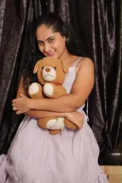 PRIYA TELUGU INDEPENDENT COLLEGE CALL GIRLS AUNTYS NO ADVANCE IN HYD