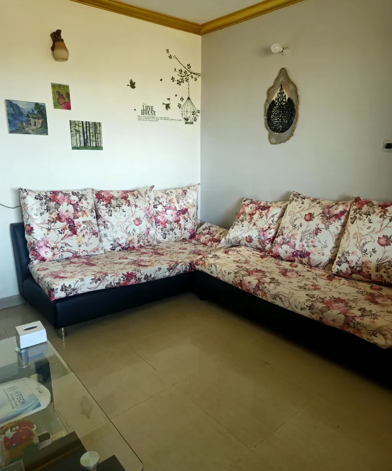 6 seater L shape sofa with coffee table