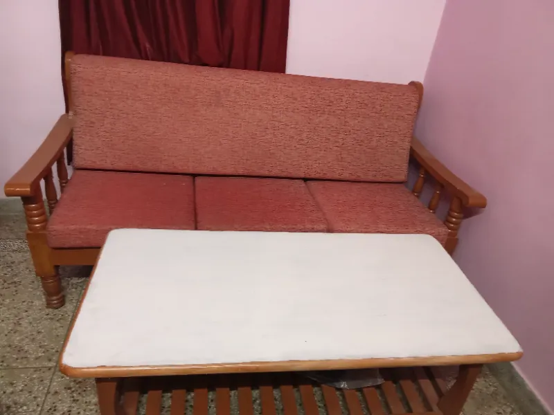 Buy And Sell Furniture & Household Items