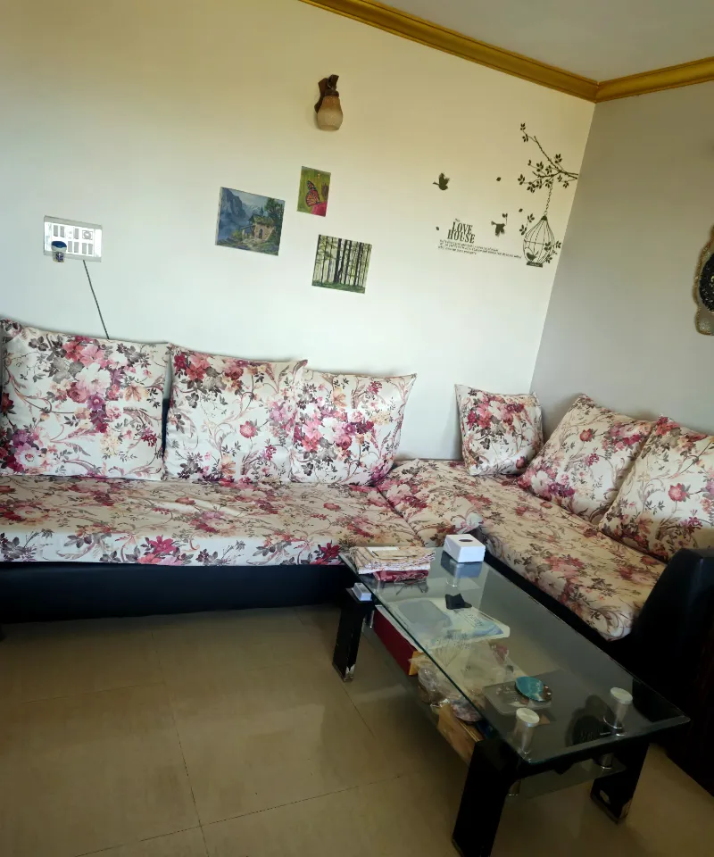 6 seater L shape sofa with coffee table