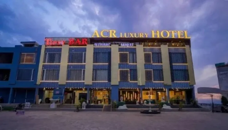  Luxury Dining & Rooftop Lounge at ACR Luxury Hotel, Mohali