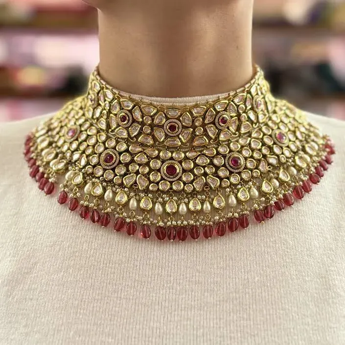 jewellary shope  - Fashion for sale in Surat, Gujarat
